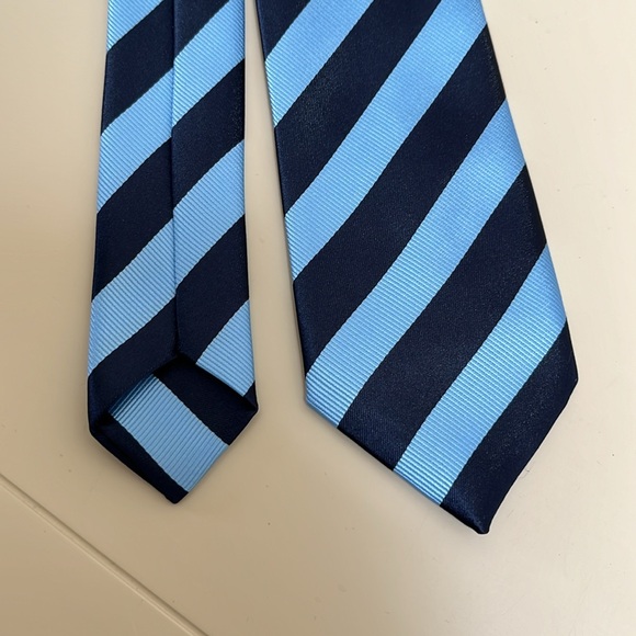 Blue Striped Tie - Picture 4 of 4